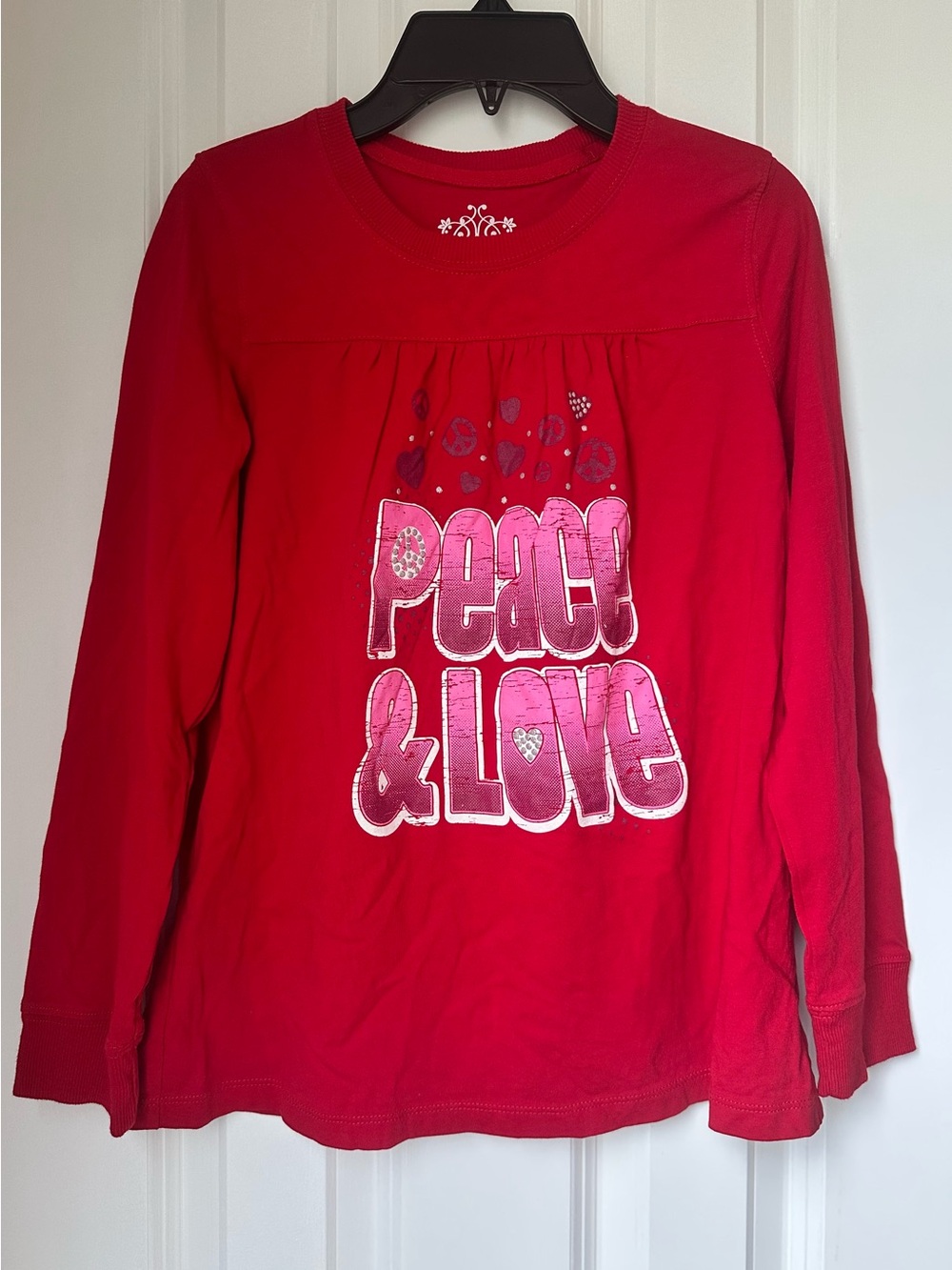 Red "Peace & Love" Long Sleeve Top Girls Size Large (10/12)